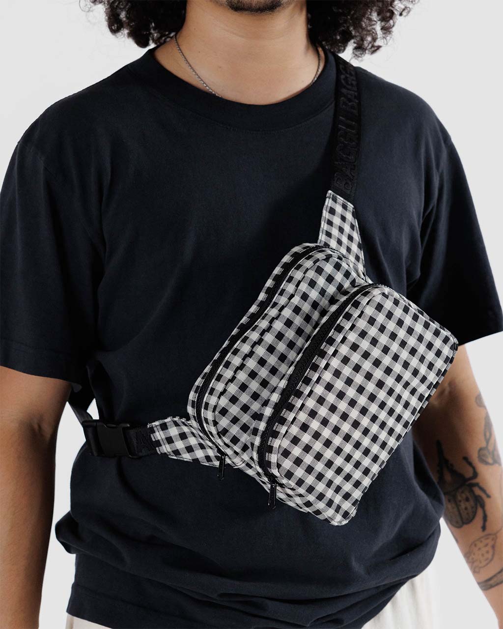 Black and white checkered fanny sales pack