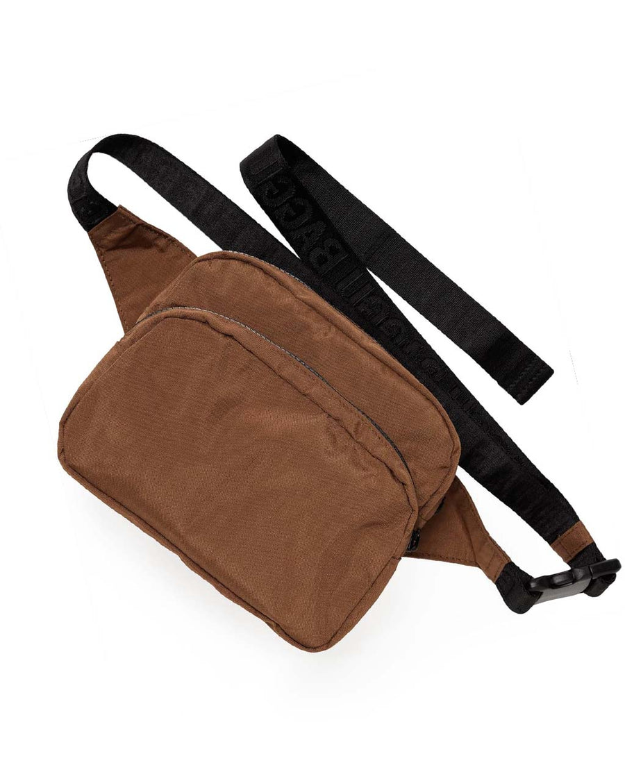 brown baggu fanny pack with black strap and zipper trim