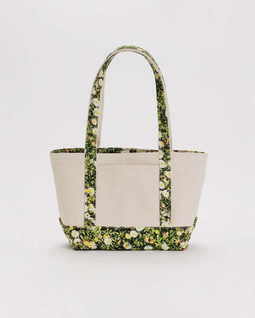 tan small heavyweight tote with realistic daisy field print