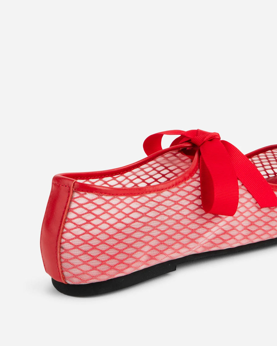 up close of leather back of red mesh ballet flats with bow strap