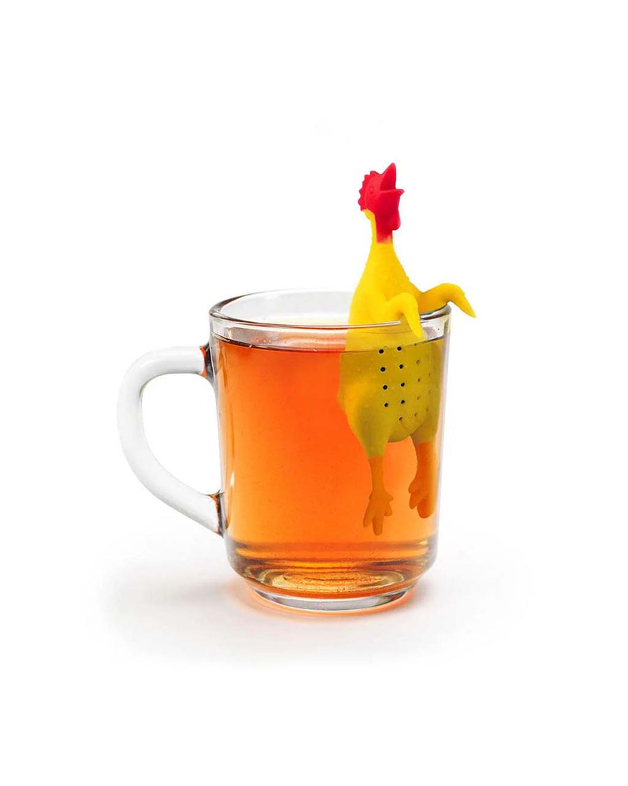 rubber chicken loose tea infuser in a cup of tea