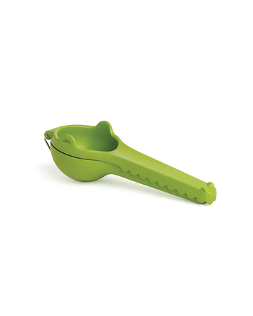 alligator citrus squeezer