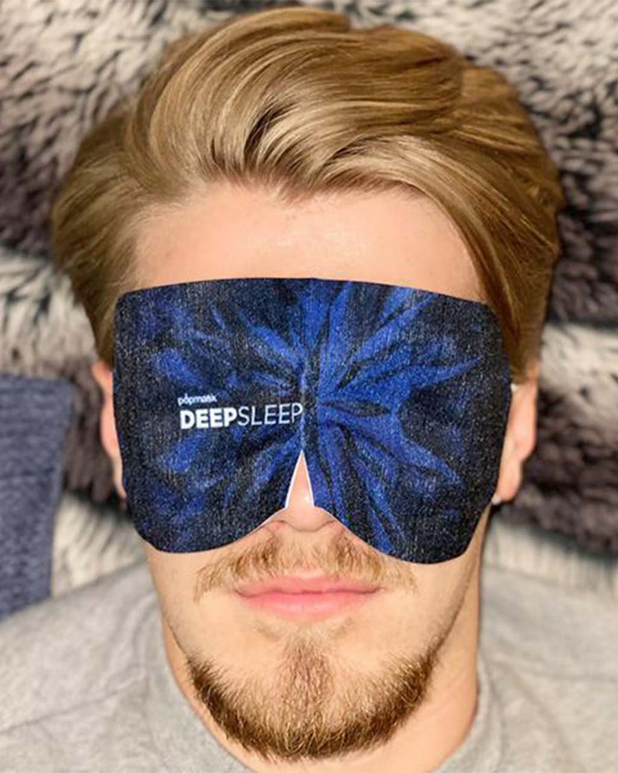 model using set of 5 self warming 'deep sleep' masks