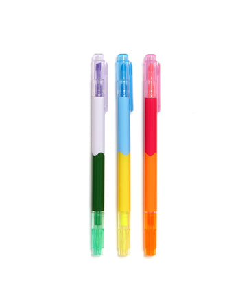 This highlighter set comes in six bright rainbow colors.